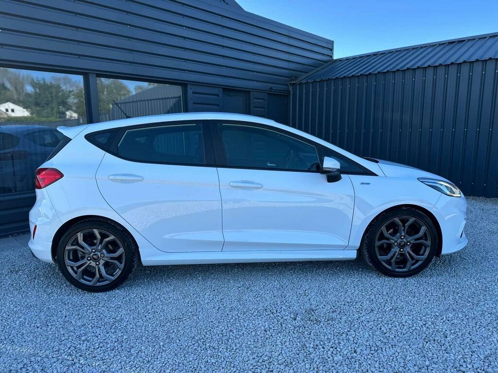 Ford Fiesta 1.0T Ecoboost St-line Euro 6 Ss 201818 DY18HCC White #2