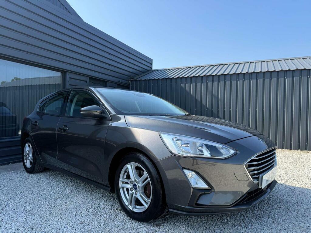 Ford Focus 1.0T Ecoboost Zetec Euro 6 Ss 201868 Grey