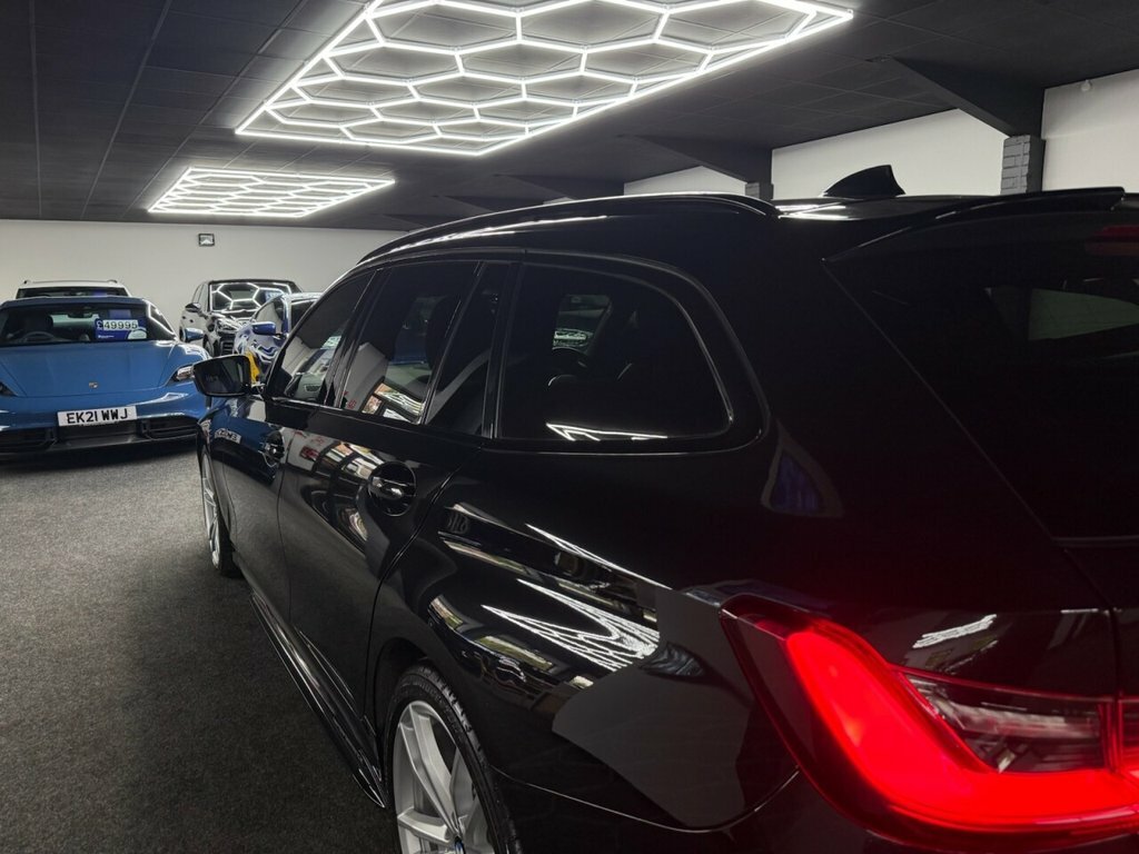 BMW 3 Series 3L M Sport EO21RUJ Black #6