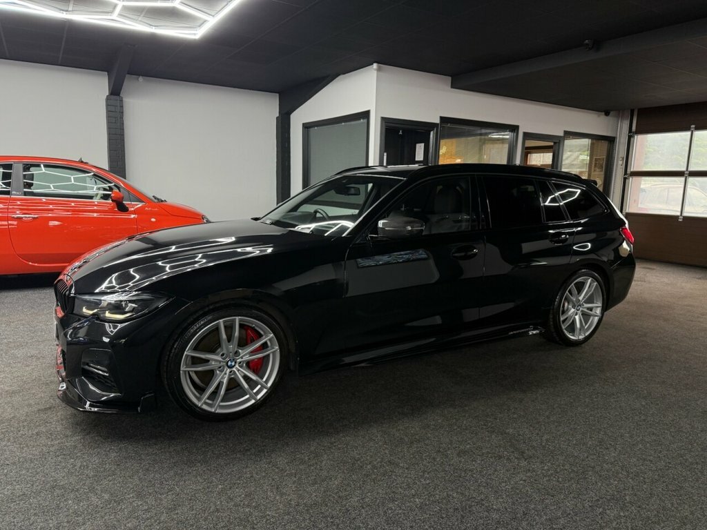 BMW 3 Series 3L M Sport EO21RUJ Black #2