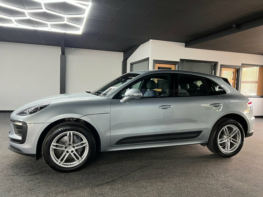 Porsche Macan 2L Null ST22KRF Silver #4