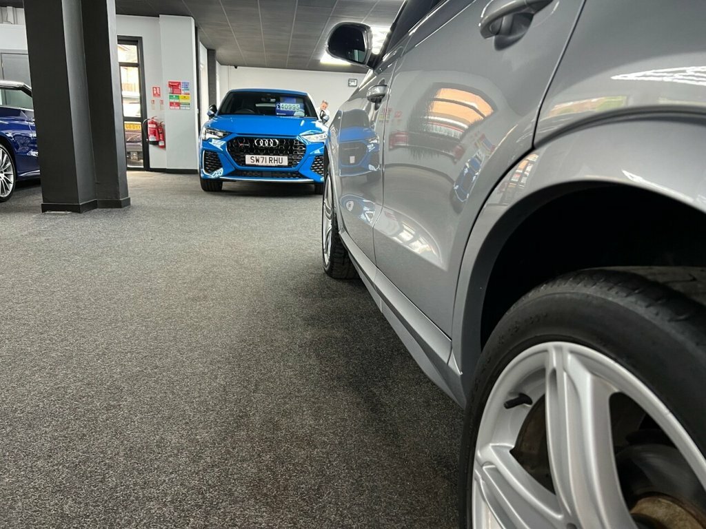 Audi Q3 2L S Line Plus SW65OKR Silver #5