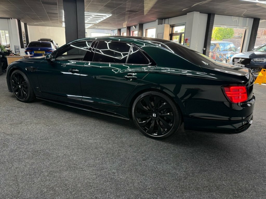 Bentley Flying Spur 4L Null Green #5
