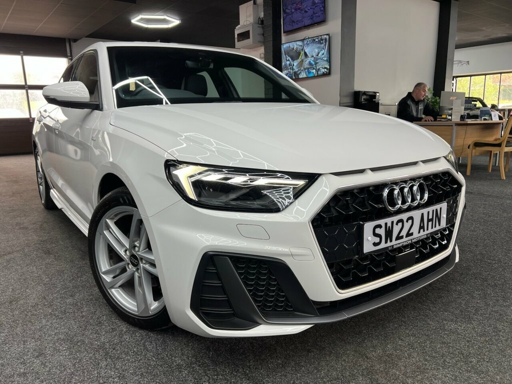 Audi A1 1L S Line White