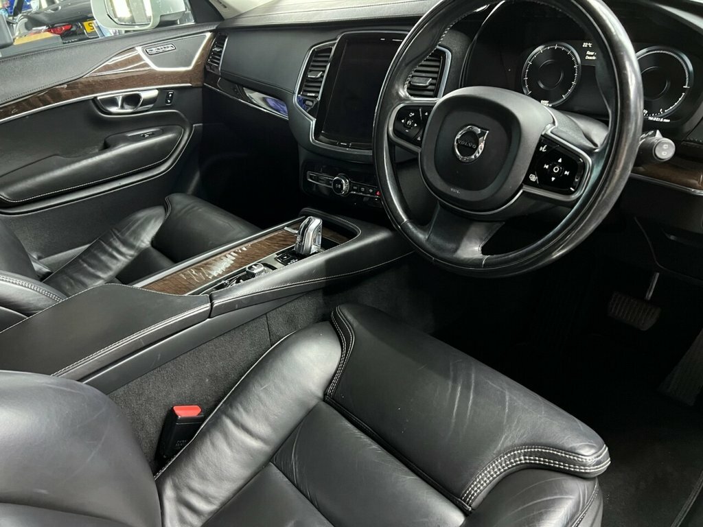 Volvo XC90 2L Inscription White #2
