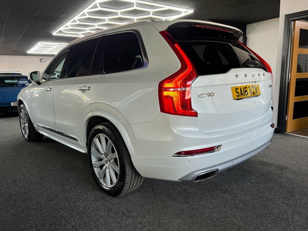 Volvo XC90 2L Inscription White #5