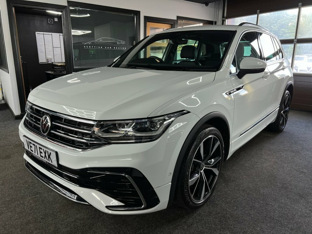 Volkswagen Tiguan 2L R-line VE71EXK White #3