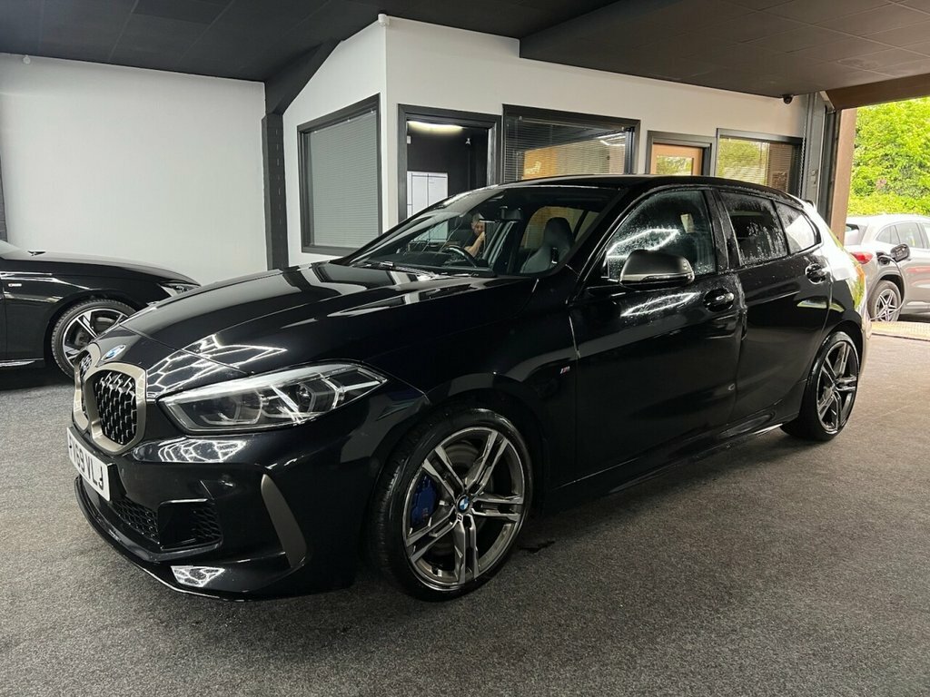 BMW 1 Series 2L Null FV69VLJ Black #2