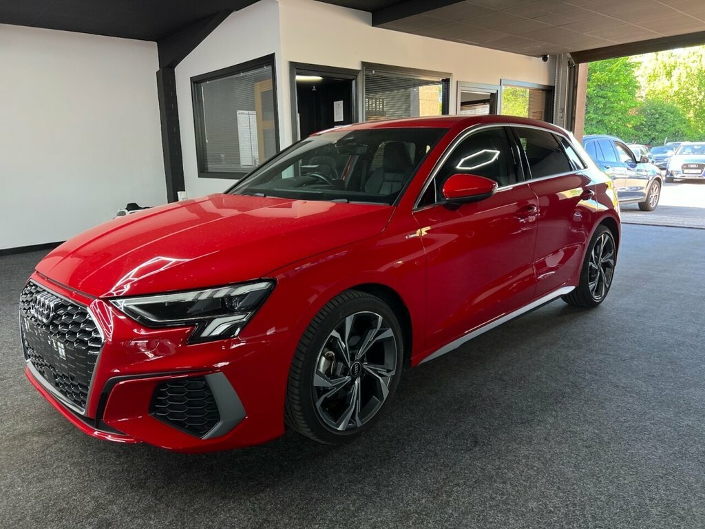 Audi A3 1.5L S Line SW72PNZ Red #2