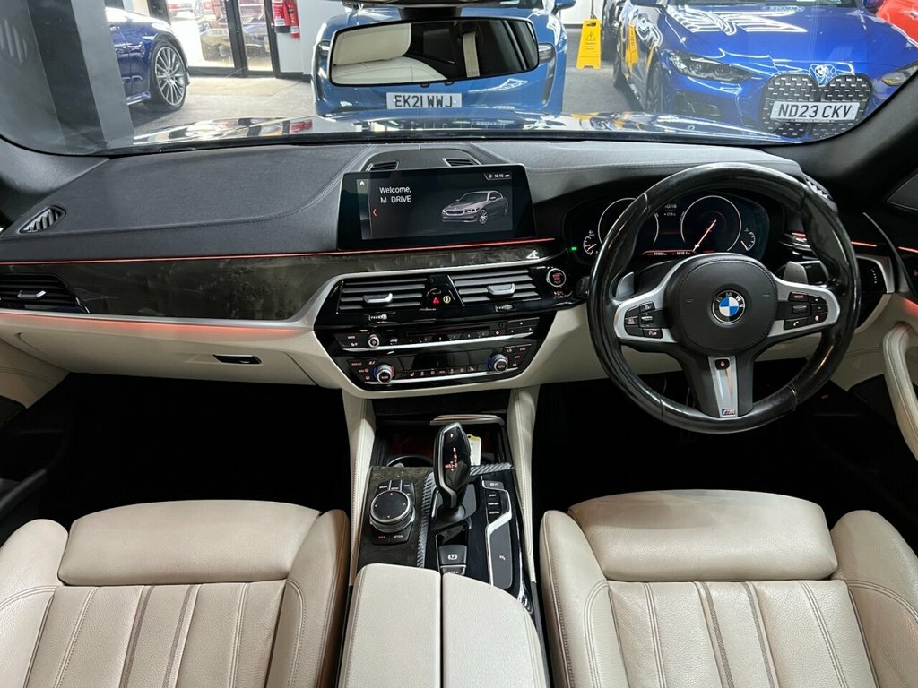 BMW 5 Series Saloon LP18MYB Blue #2