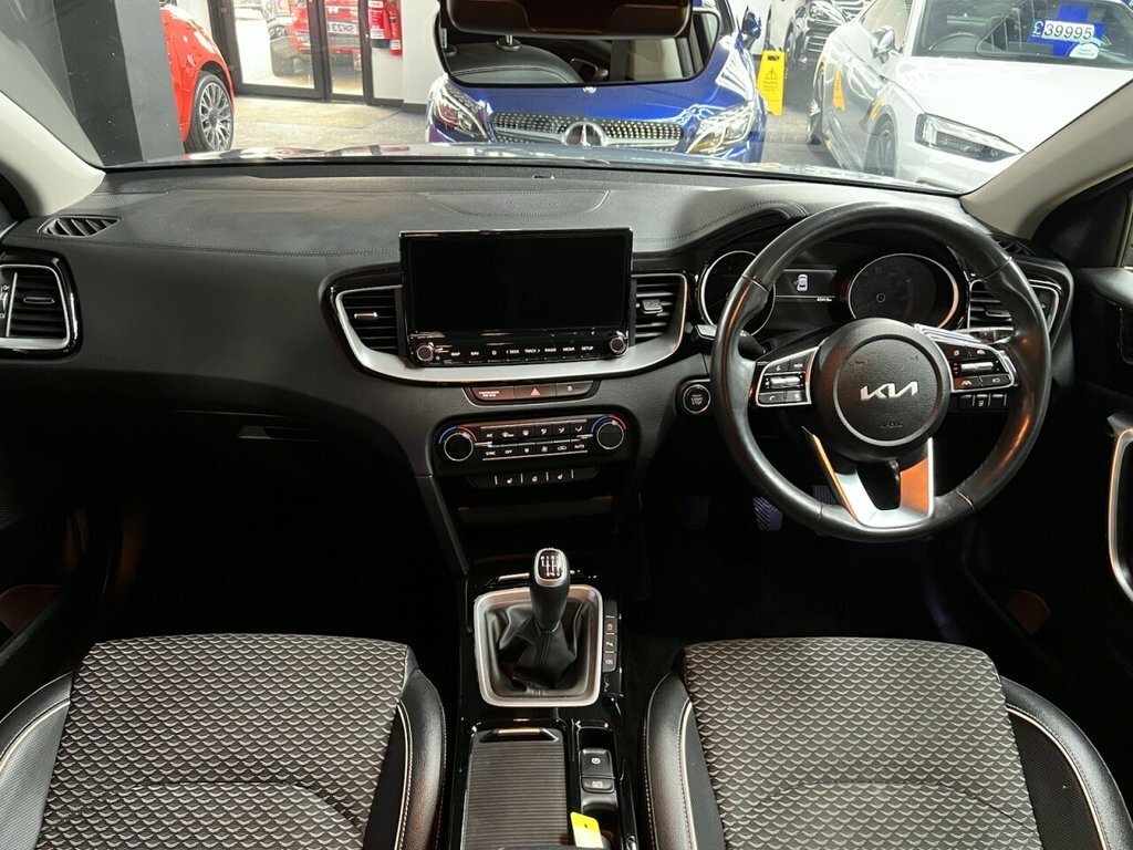 Kia Xceed 1L 3 MD72NSZ Silver #2