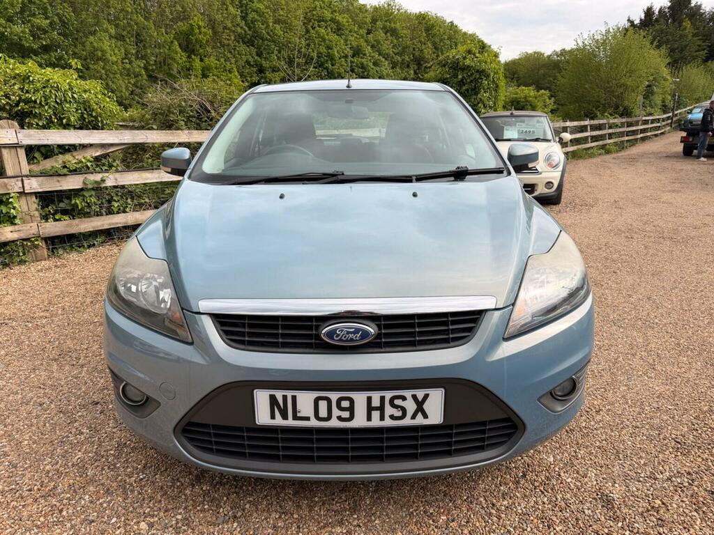 Ford Focus Hatchback 1.6 Zetec S 200909 NL09HSX Blue #2