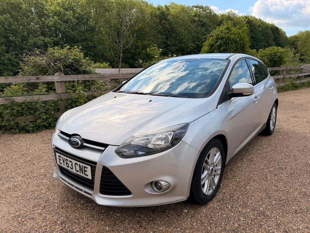 Ford Focus Hatchback 1.6 Tdci Titanium Euro 5 Ss 2013 EY63CNE Silver #3