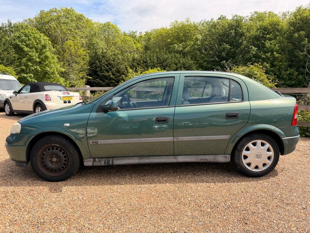 Vauxhall Astra 1.6I 16V Cd Silver #5