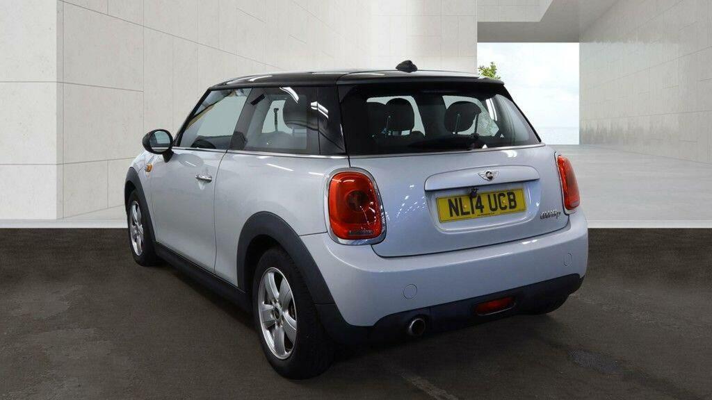 Mini Hatch Hatchback 1.5 Cooper D Euro 6 Ss 201414 NL14UCB Silver #4