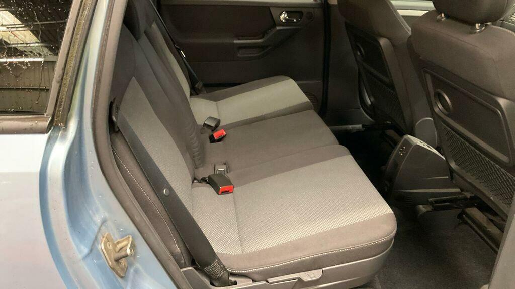 Vauxhall Meriva Mpv Red #10