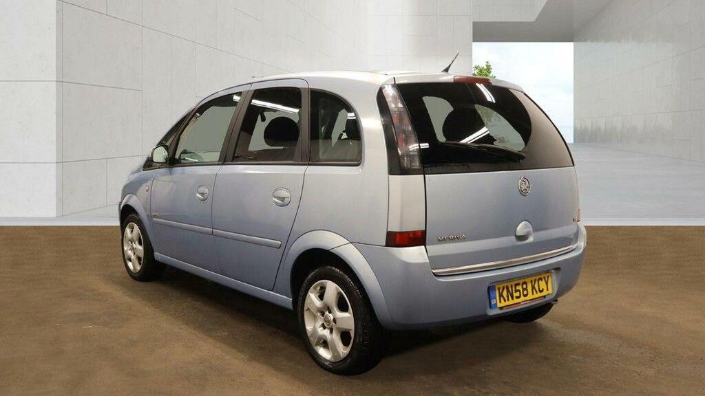 Vauxhall Meriva Mpv Red #3
