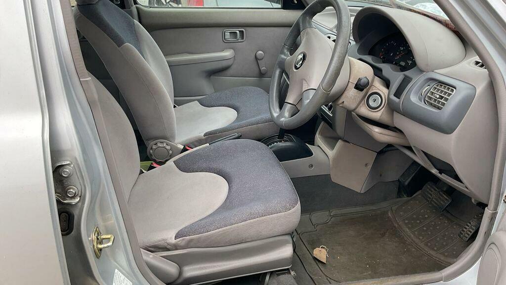 Nissan Micra   #7