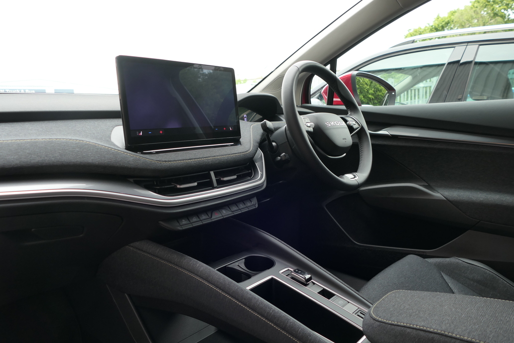 Skoda Elroq 210Kw 85 Edition 82Kwh 286 Ps KP75OMM Red #2