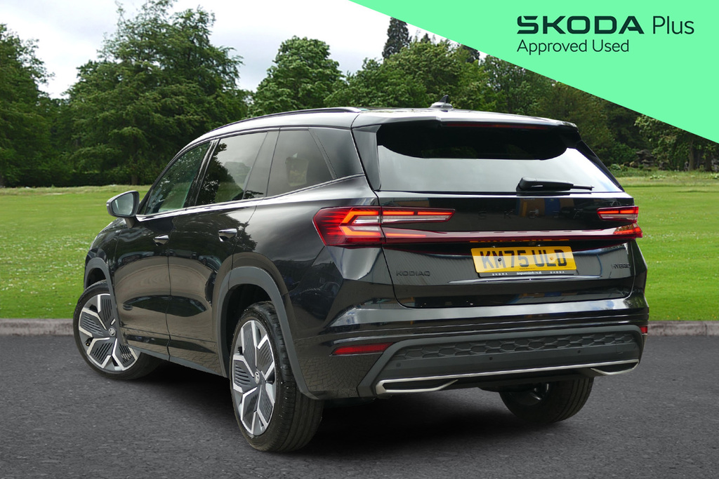 Skoda Kodiaq 1.5 Tsi E-tec Sportline Dsg 7 Seat 150 Ps KM75ULD Black #3