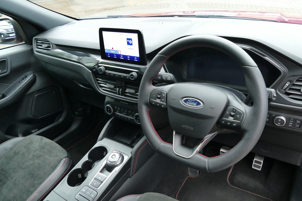 Ford Kuga 2.5 Phev St-line X Cvt 225 Ps PF23DNU Red #5