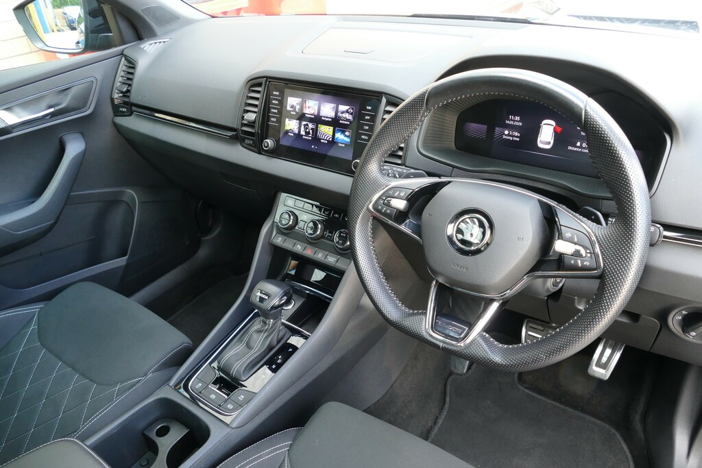 Skoda Karoq 1.5 Tsi Sportline Dsg 150 Ps PK23LWC Black #6