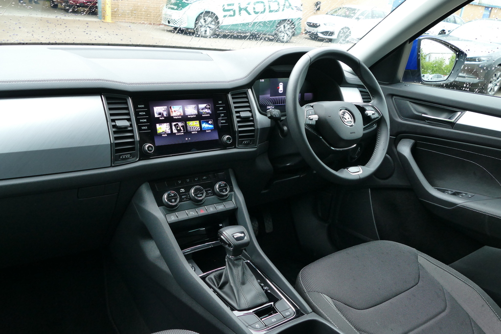 Skoda Kodiaq 1.5 Tsi Se Drive Dsg 150 Ps PL73HLY Blue #2