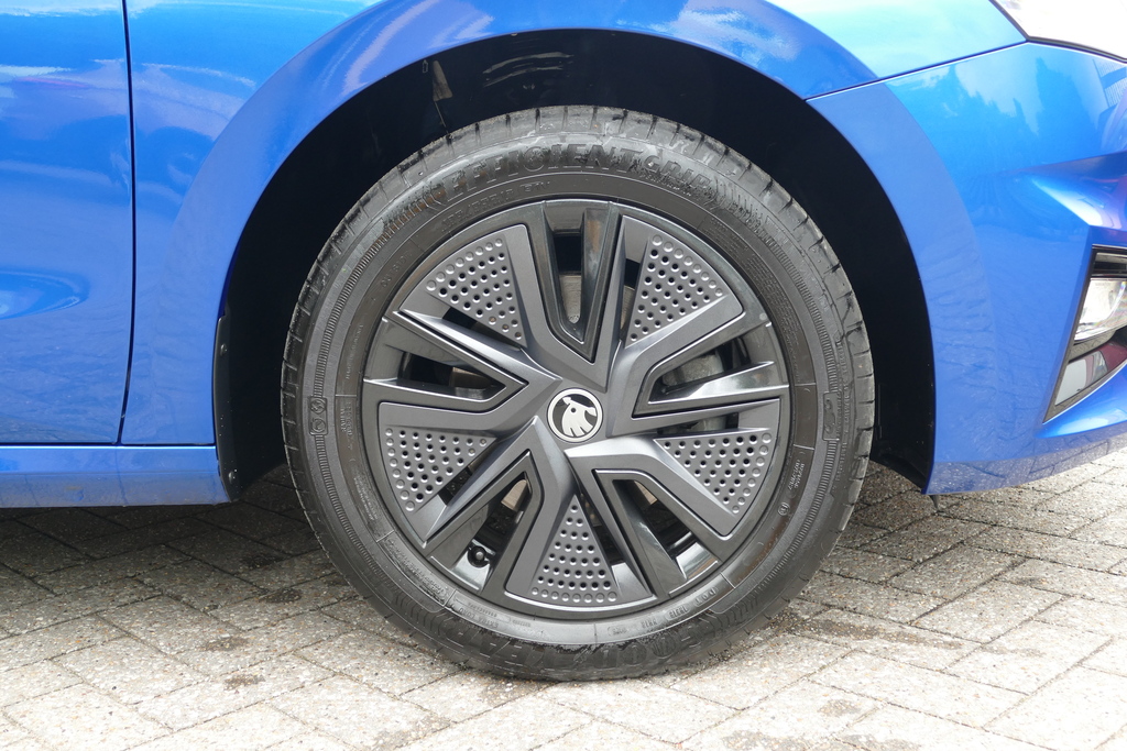 Skoda Fabia 1.5 Tsi 150 Design Edition Dsg 150 Ps DC25CNU Blue #5