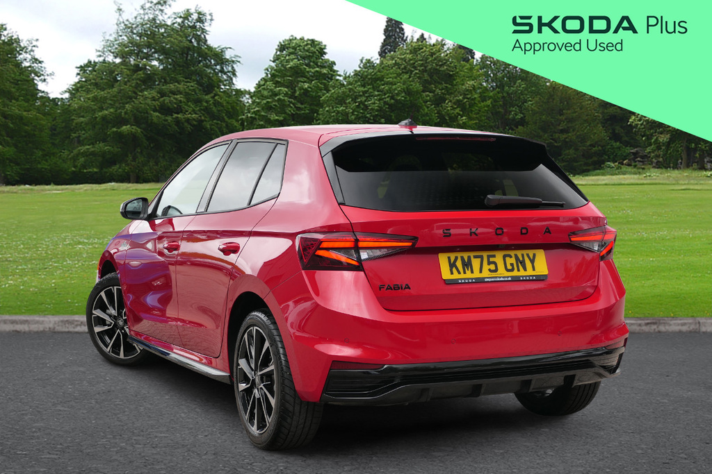 Skoda Fabia 1.5 Tsi 150 Monte Carlo Edition Dsg 150 Ps KM75GNY Red #3