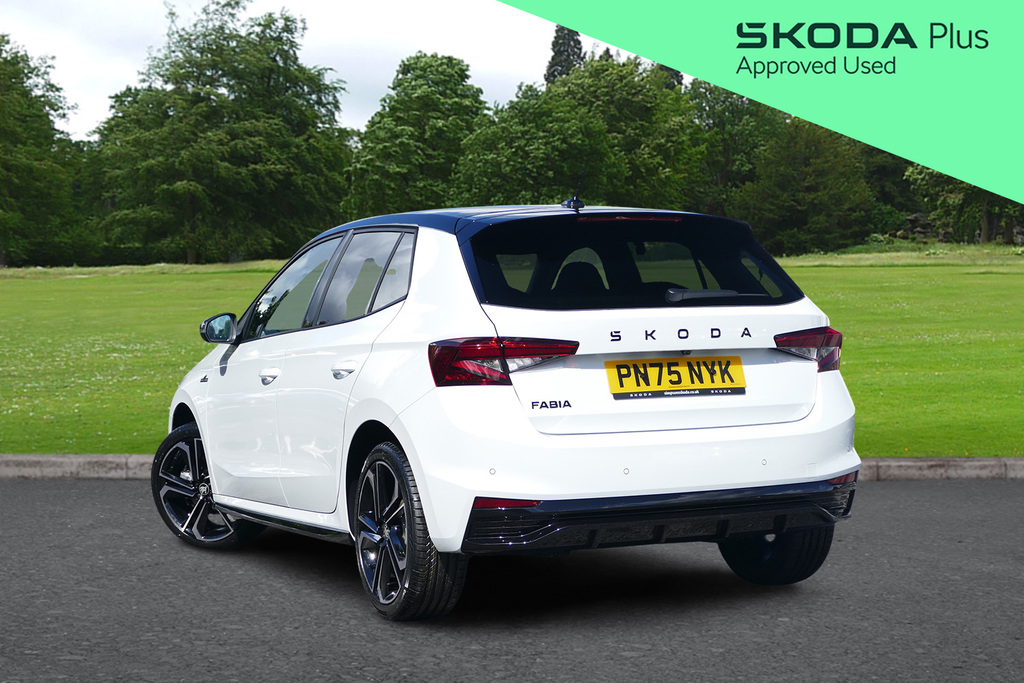 Skoda Fabia 1.5 Tsi 150 Monte Carlo Edition Dsg 150 Ps PN75NYK White #3