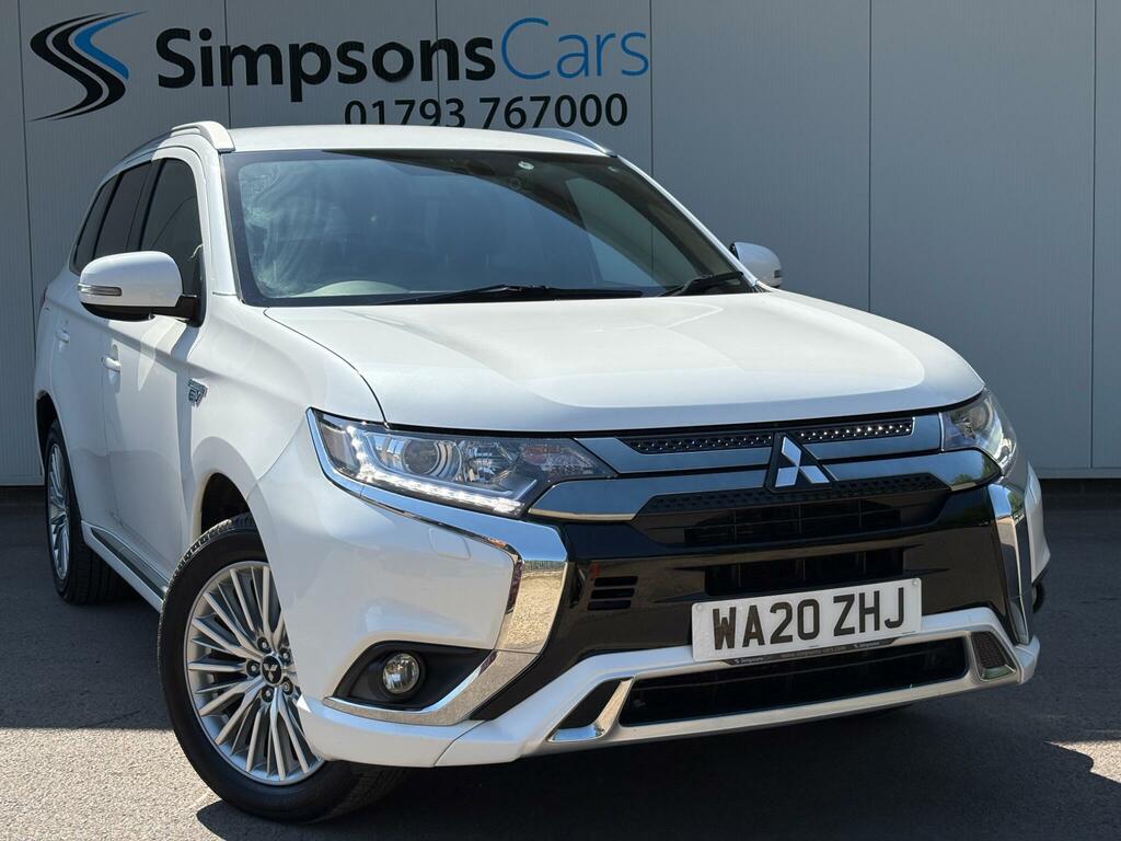 Mitsubishi Outlander 2.4H Twinmotor 13.8Kwh Dynamic Suv Plug White #2