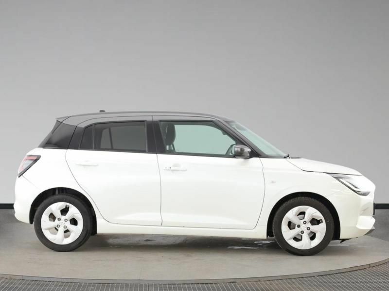 Suzuki Swift Swift Hatchback SC74UMU White #2