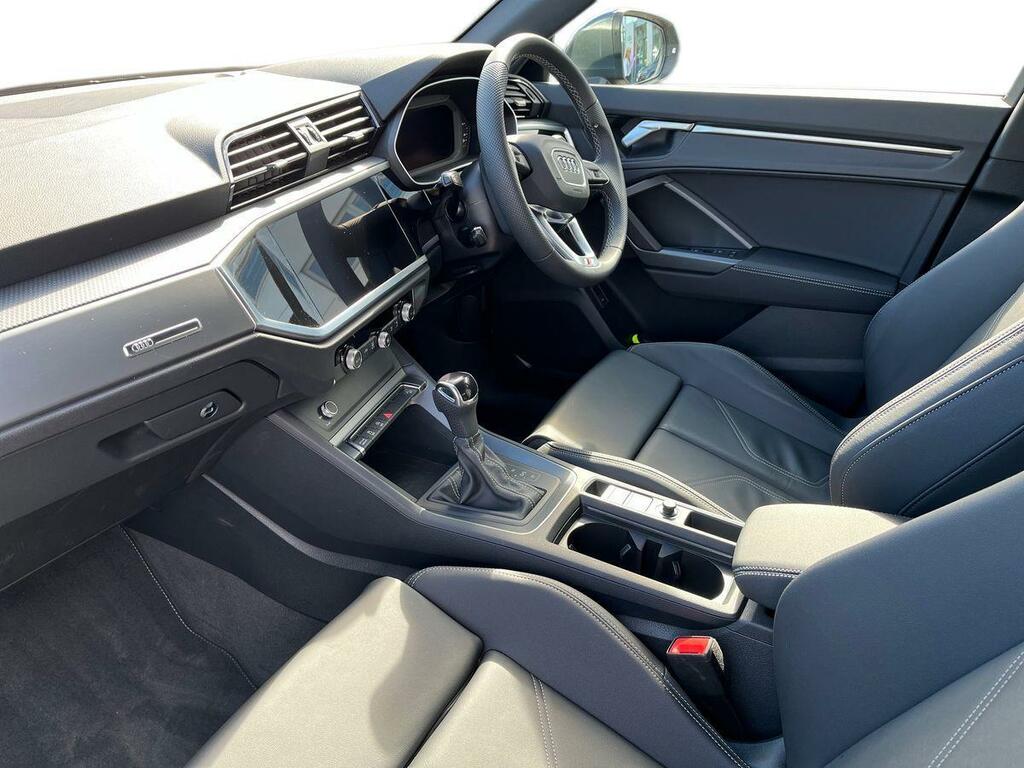 Audi Q3 2.0 Tdi 35 S Line S Tronic Euro 6 Ss Grey #3