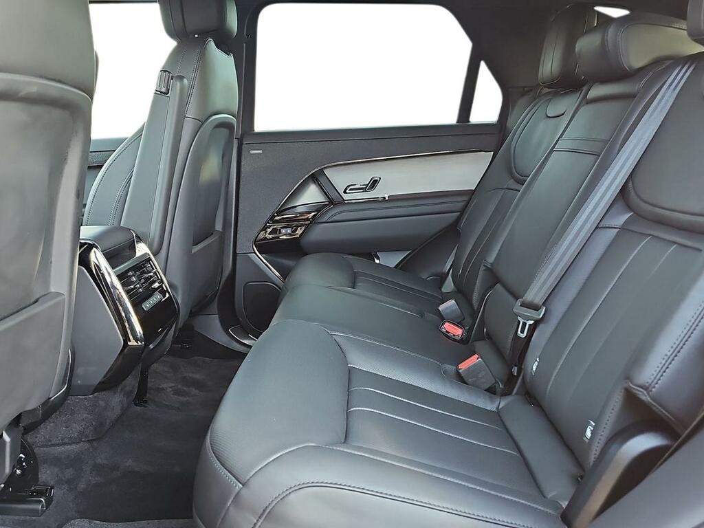 Land Rover Range Rover Sport 3.0 D300 Dynamic Se Red #4