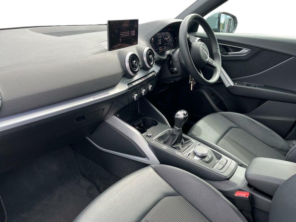 Audi Q2 1.5 Tfsi Cod 35 S Line Euro 6 Ss CV23KVD Grey #3