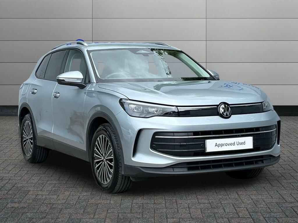 Volkswagen Tiguan 1.5 Etsi Mhev Match Dsg Euro 6 Ss Silver