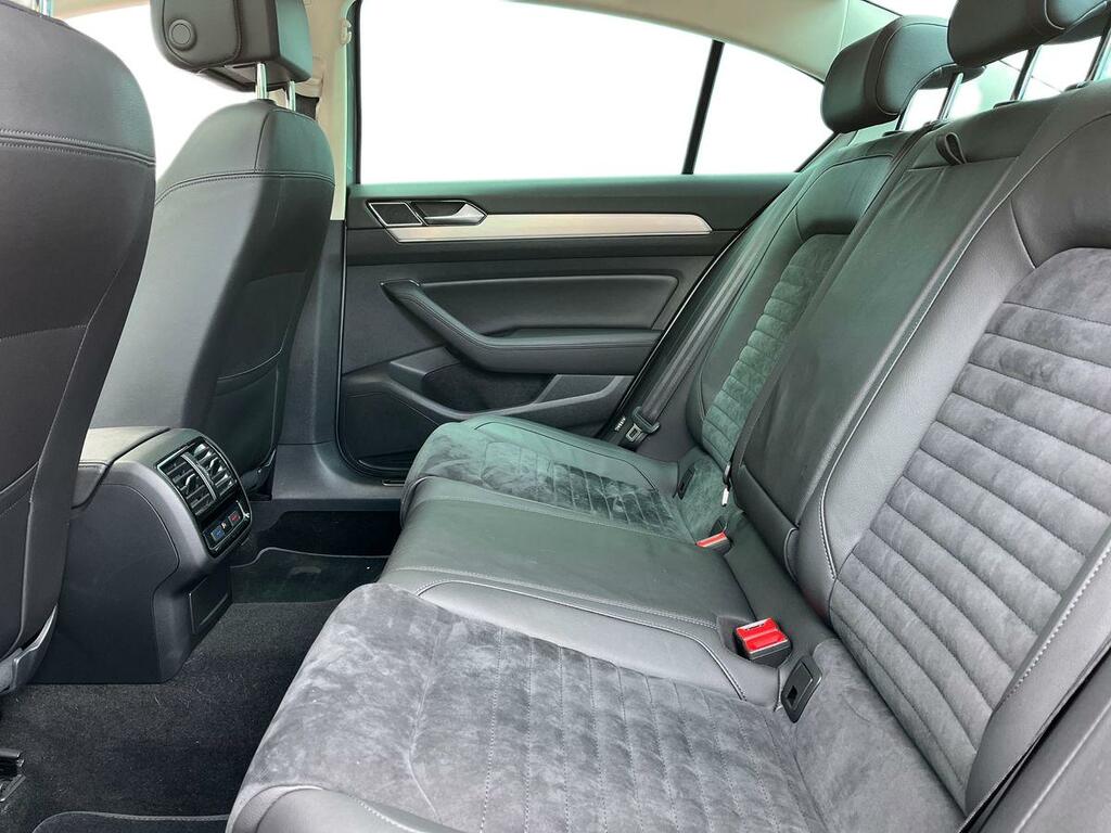 Volkswagen Passat 1.5 Tsi Evo Gt Euro 6 Ss Silver #4