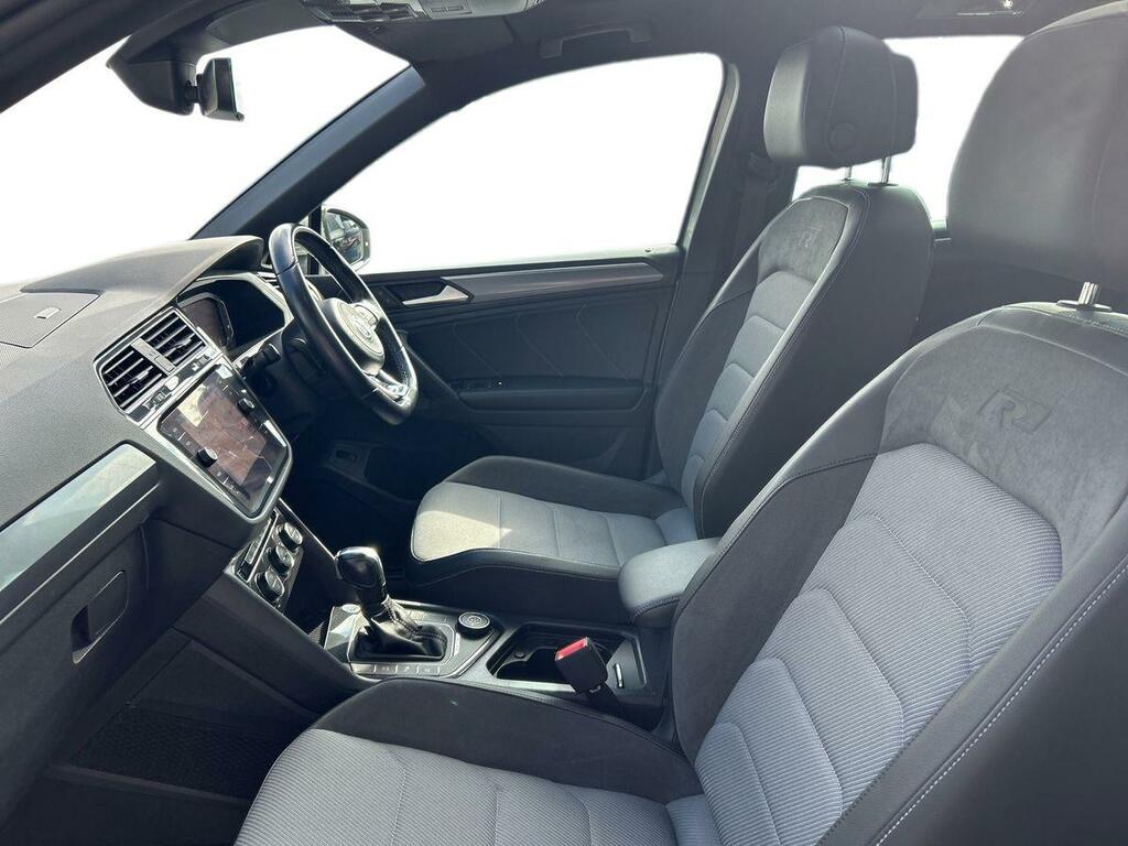 Volkswagen Tiguan 2.0 Tdi R-line Tech Dsg 4Motion Euro 6 Ss MK20LVD Grey #3