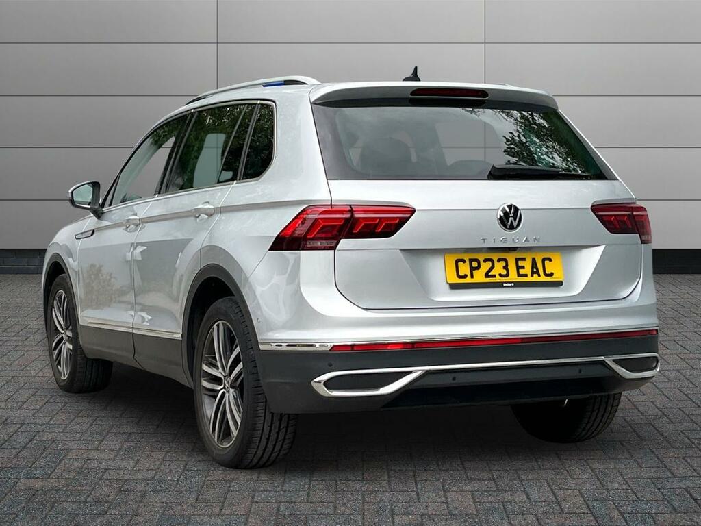 Volkswagen Tiguan 1.5 Tsi Elegance Dsg Euro 6 Ss CP23EAC Silver #2