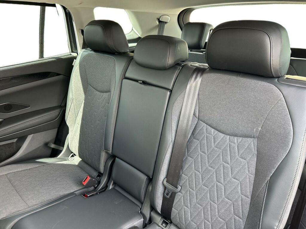 Volkswagen Tayron 1.5 Etsi Mhev Life Dsg Euro 6 Ss CA75ZZD Grey #4