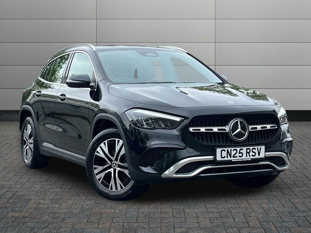 Mercedes-Benz GLA Class 1.3 Gla200h Mhev Sport Executive 7G-dct Euro 6 Black