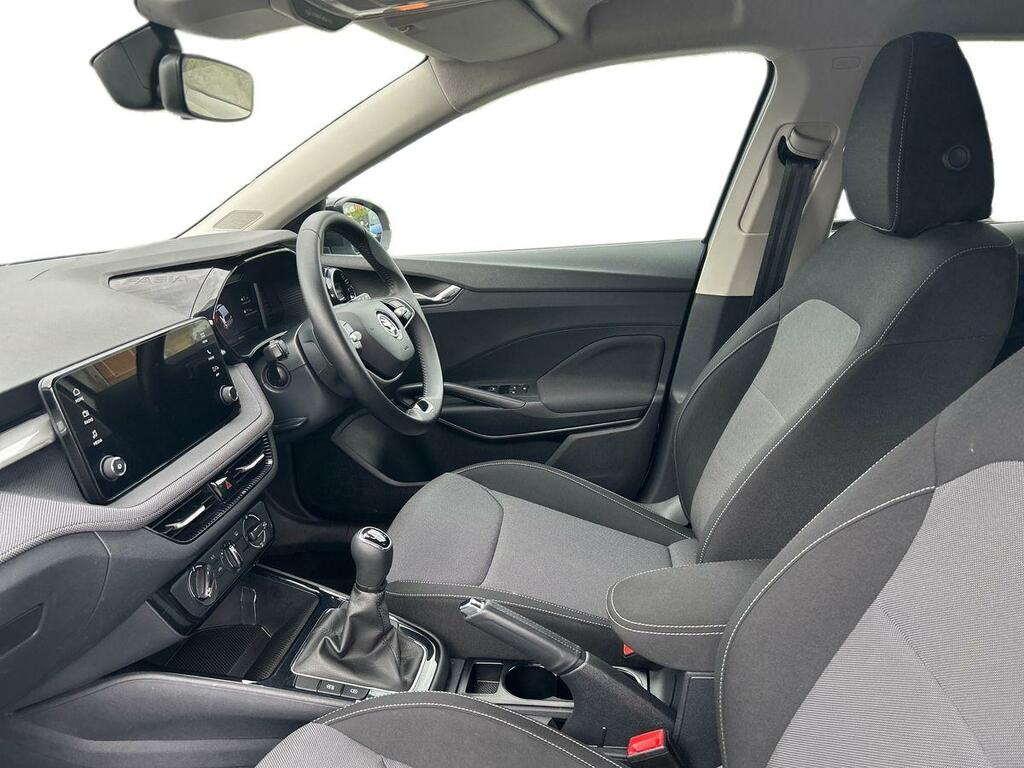 Skoda Fabia 1.0 Tsi Colour Edition Euro 6 Ss CA74LPV Silver #3
