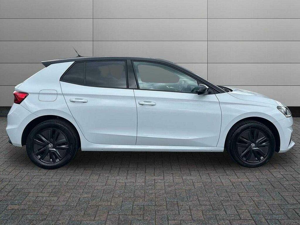 Skoda Fabia 1.0 Tsi Colour Edition Euro 6 Ss DU72CHD White #4