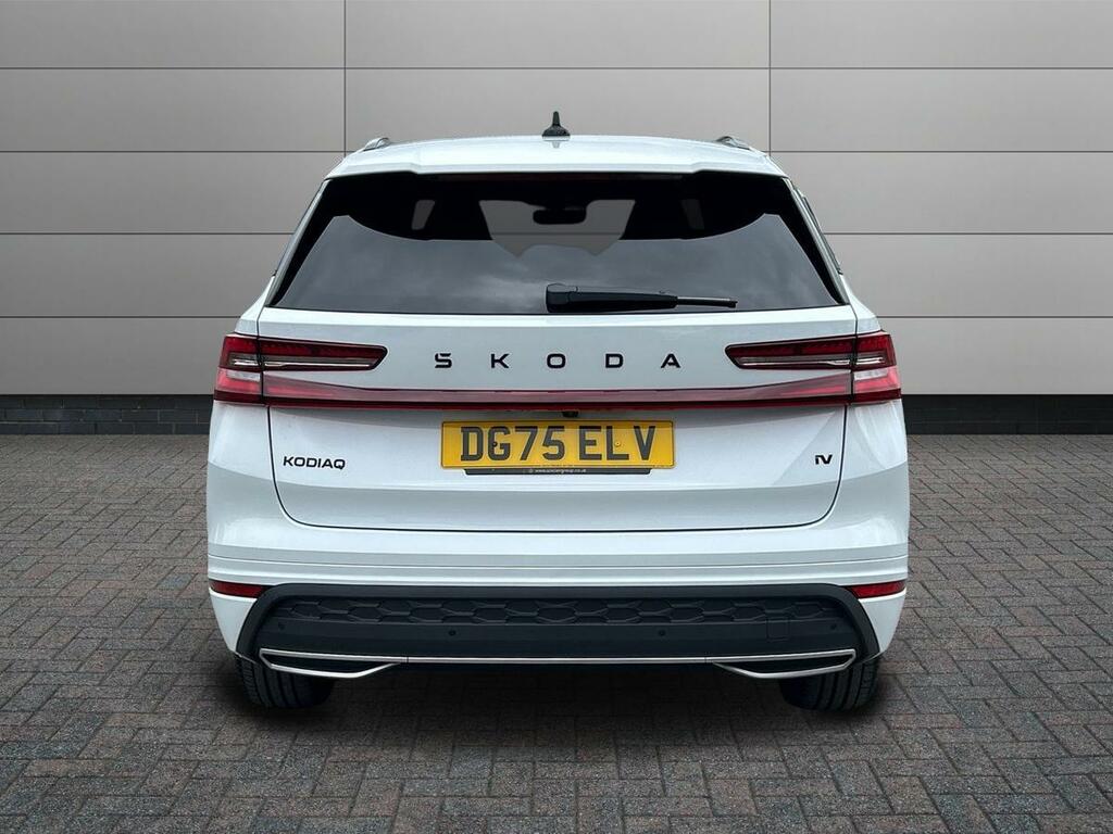 Skoda Kodiaq 1.5 Tsi Iv 25.7Kwh Sportline Dsg Euro 6 Ss DG75ELV White #6
