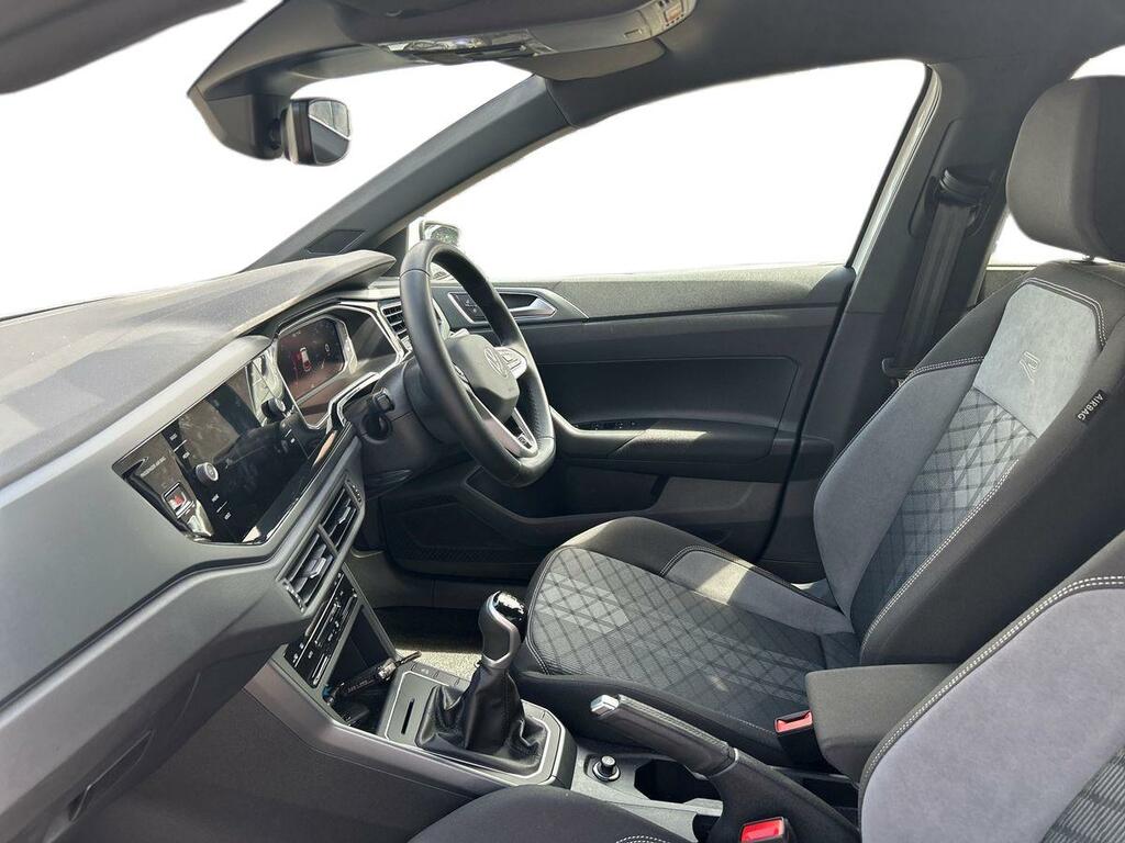 Volkswagen Polo 1.0 Tsi R-line Euro 6 Ss CV25ZRE White #3