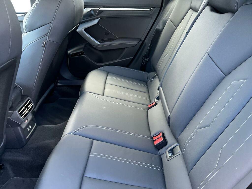 Audi A3 1.5 Tfsi 35 Black Edition S Tronic Euro 6 Ss CV75UPJ Grey #4