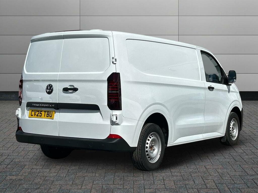 Volkswagen Transporter 2.0 Tdi T28 Commerce Plus Fwd Swb Euro 6 Ss CV25TBU White #4