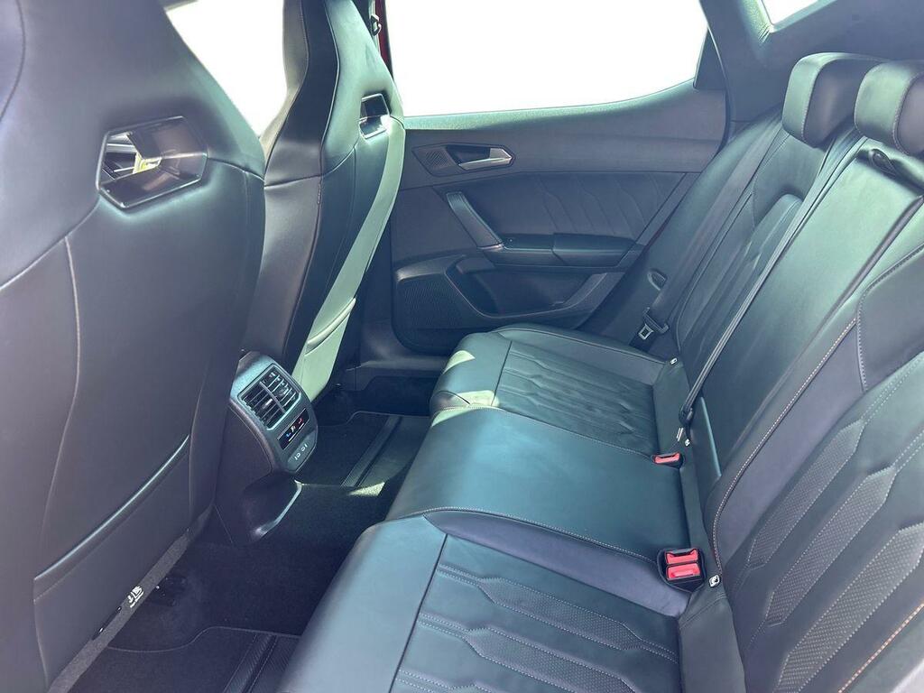 Cupra Leon 2.0 Tsi 300 Vz3 Dsg Red #4