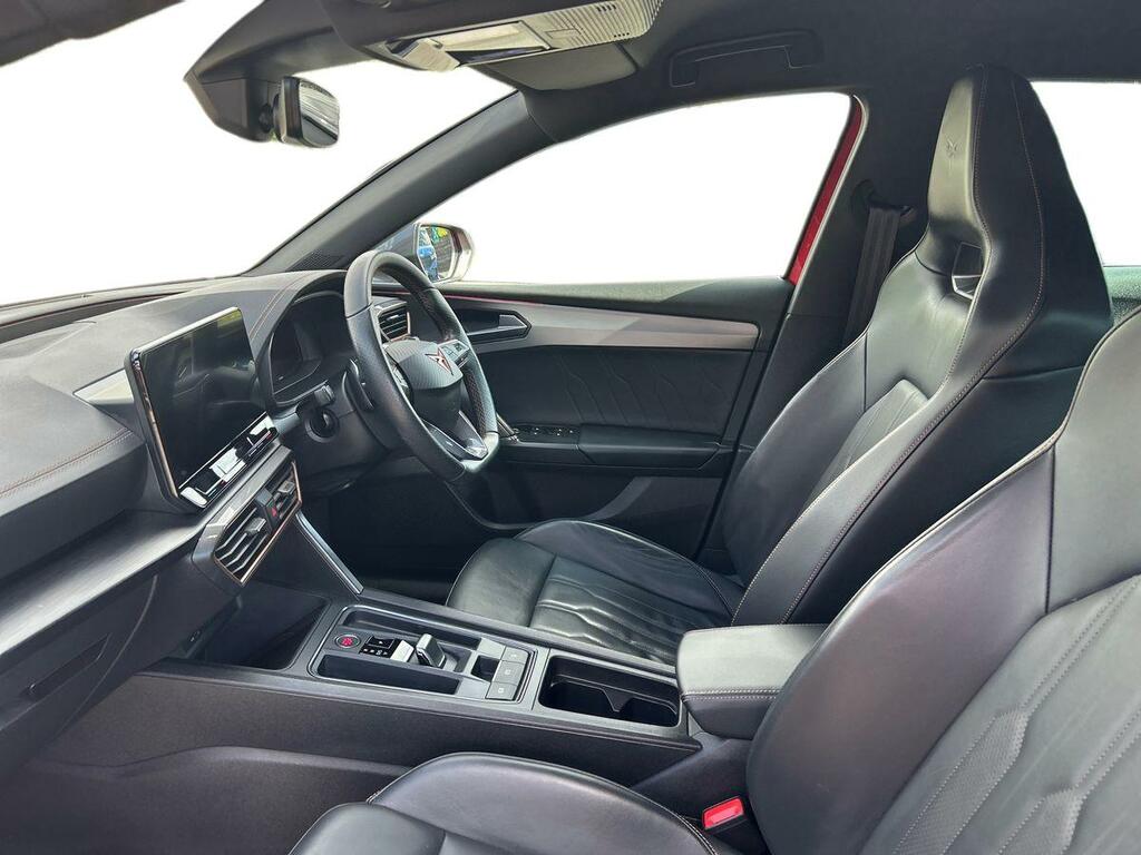 Cupra Leon 2.0 Tsi 300 Vz3 Dsg Red #3