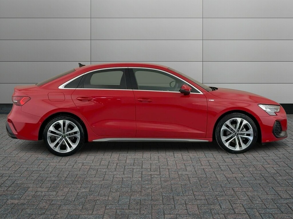 Audi A3 1.5 Tfsi 35 S Line S Tronic Euro 6 Ss CV75PWN Red #5